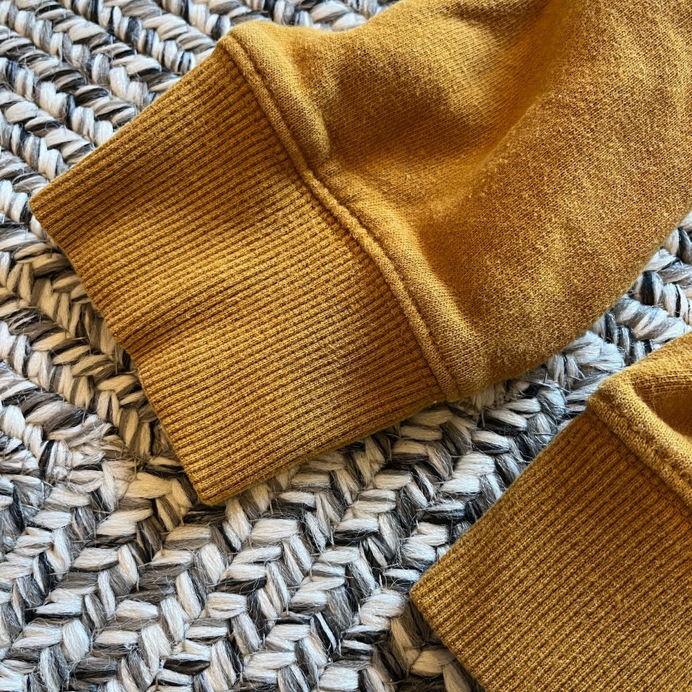 Mountain Hardwear Hoodie – Men’s Size S (Mustard) Organic cotton yellow gold - Picture 4 of 10